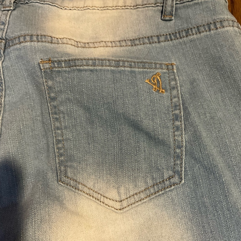 Jeans - Picture 3 of 3